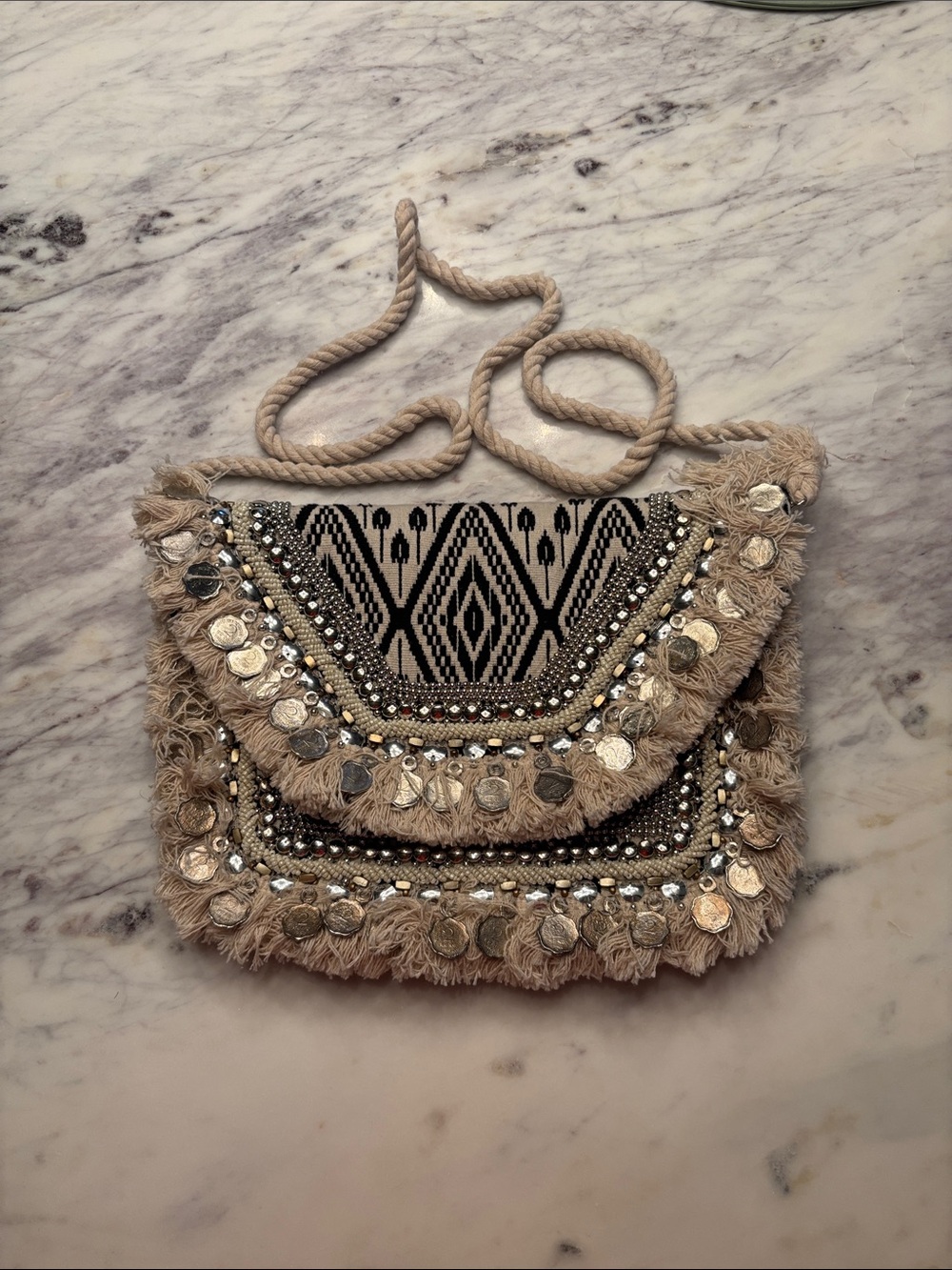 Antik Kraft bobo jacquard fringe beaded coin clutch purse black cream
